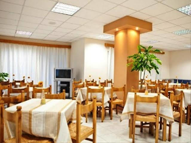 Hotel Venetia 페르드히카 외부 사진